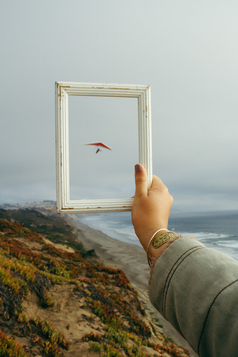 CHOOSING THE RIGHT FRAME