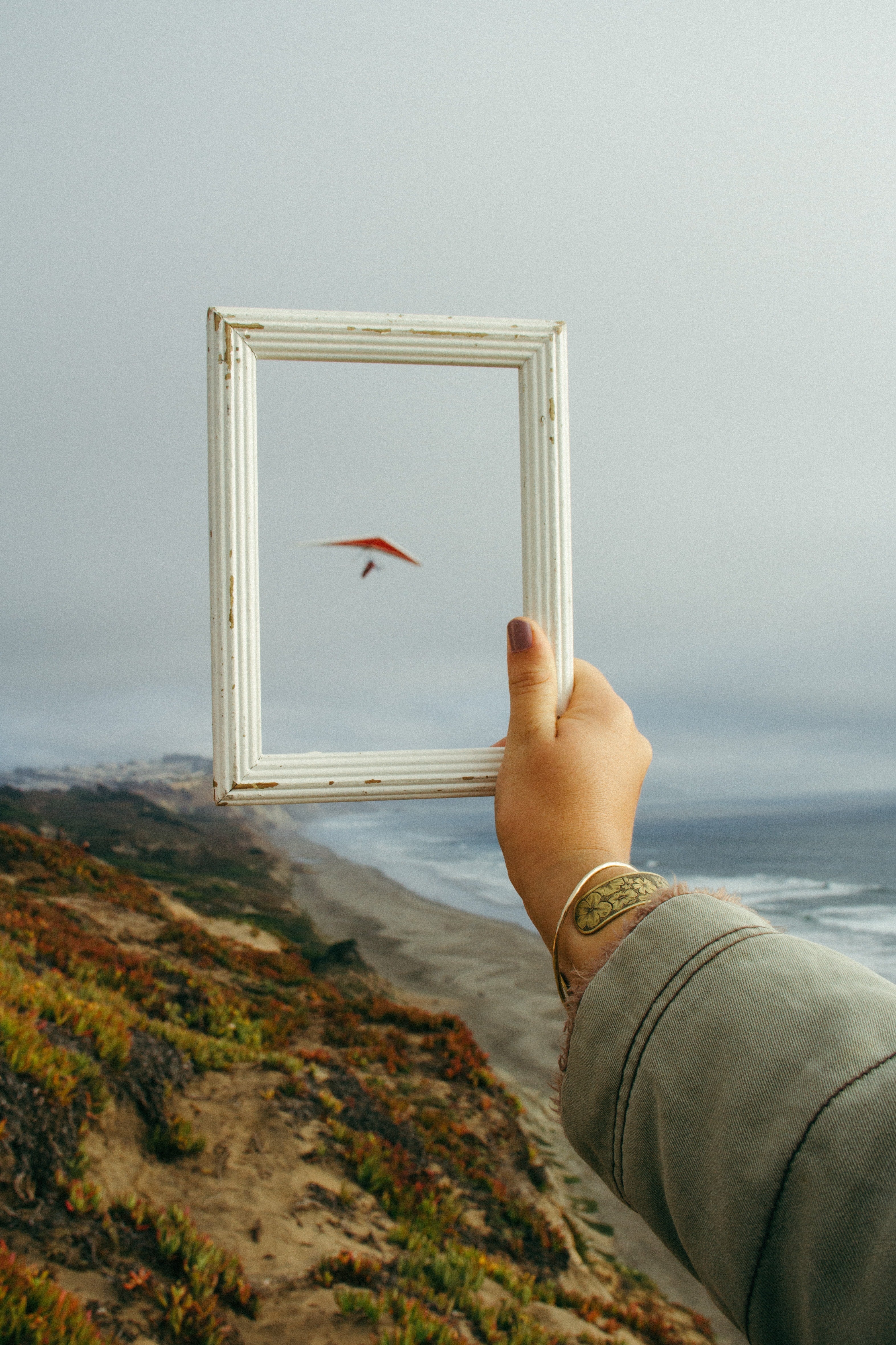CHOOSING THE RIGHT FRAME
