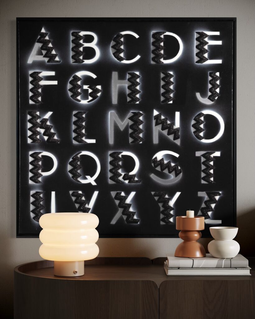 ART DECO WITH BLACK GLITTER