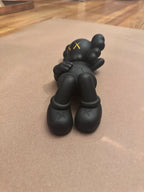 HOLIDAY JAPAN (Black Variant)
