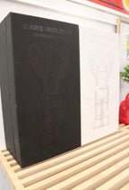 UK HOLIDAY; CERAMIC STATUES (LARGE)
