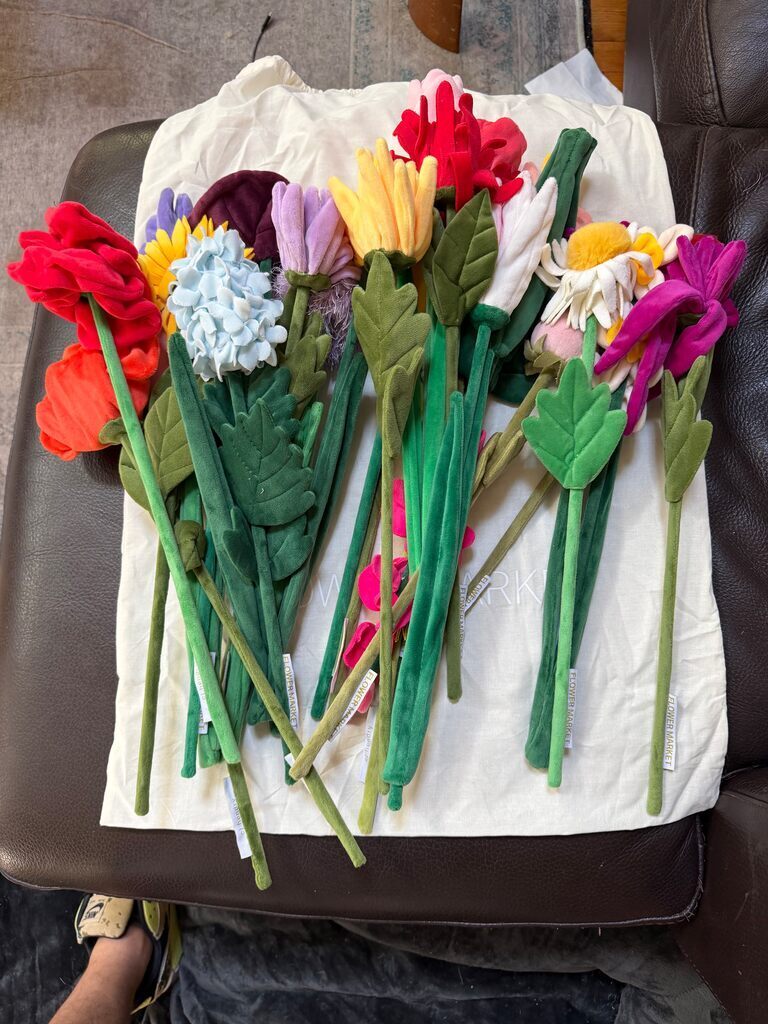 Bouquet of 27 flowers (flower market 2.0)