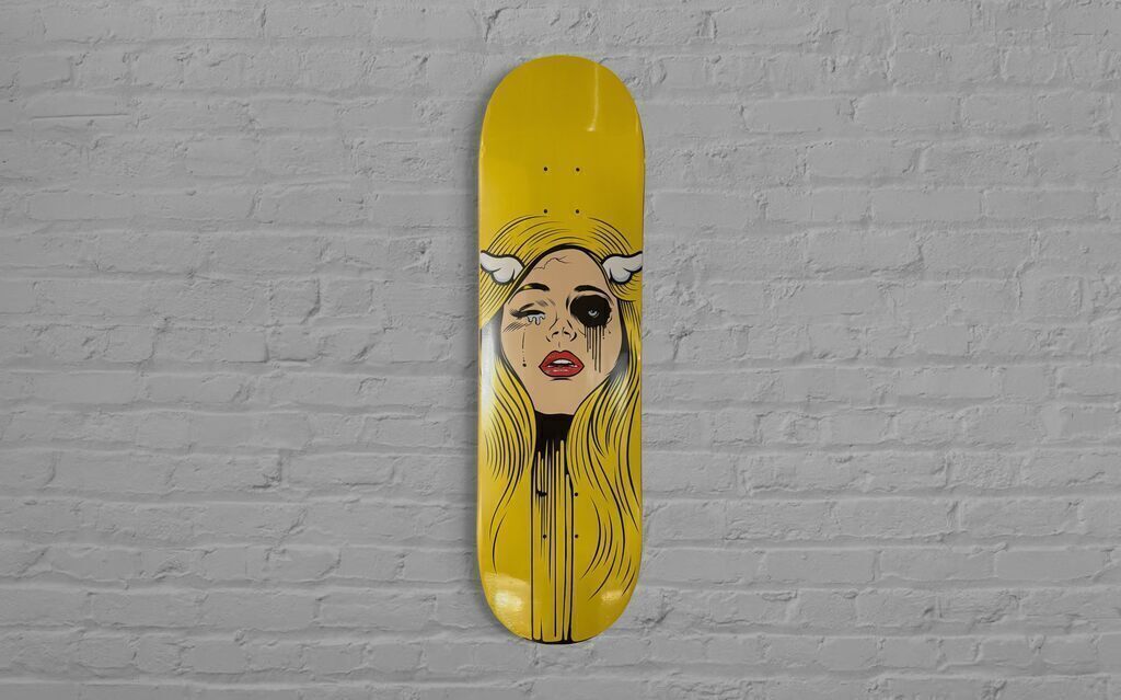 Skate deck #3 Bombshell