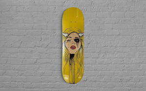 Skate deck #3 Bombshell