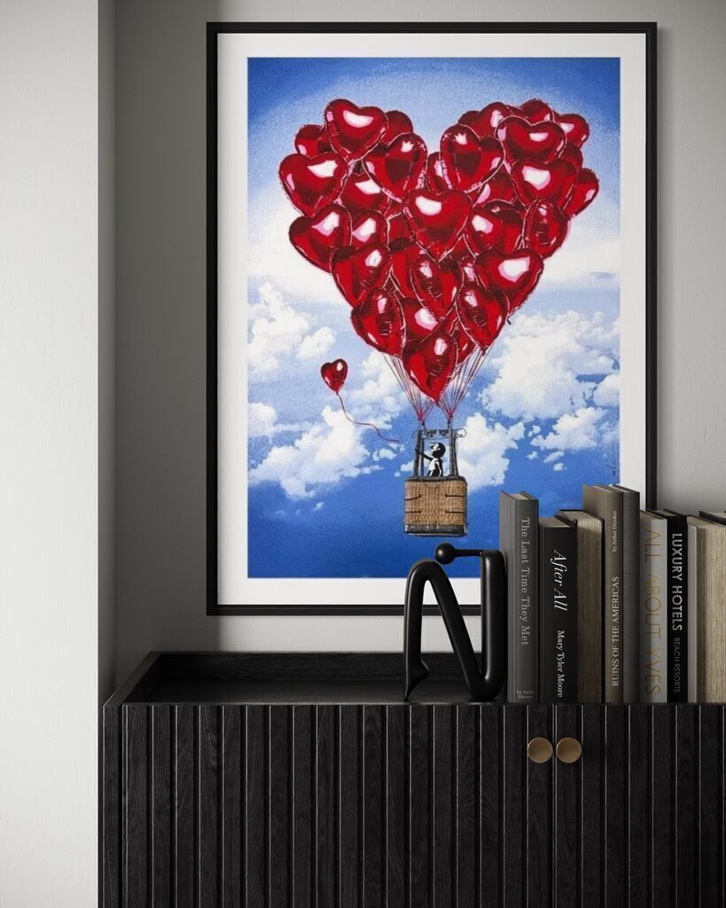 Love above all (Balloon Girl)