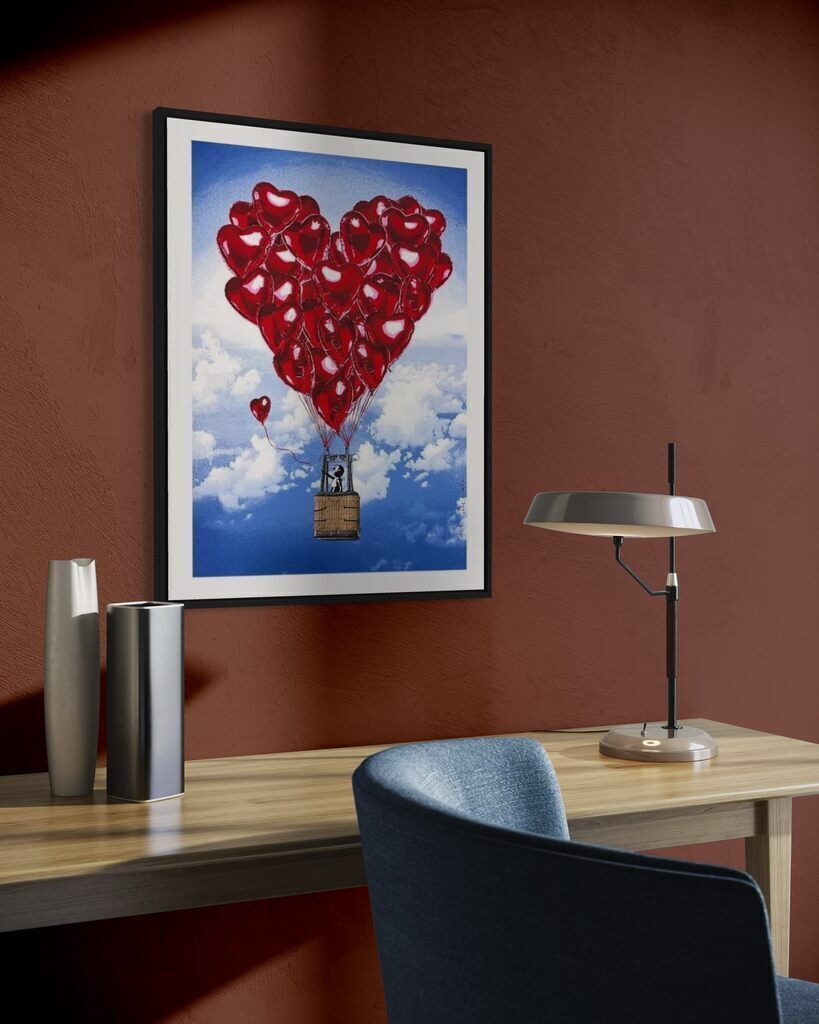 Love above all (Balloon Girl)