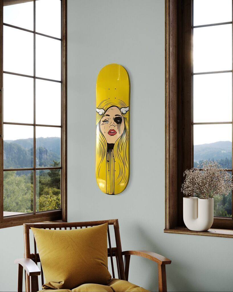 Skate deck #3 Bombshell