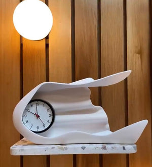Falling Clock