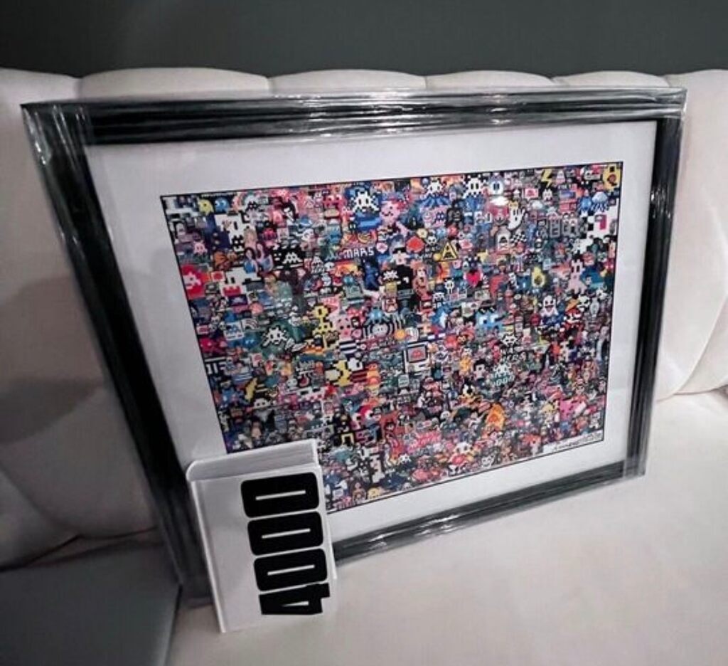 4000 (FRAMED & NEVER CREASED)